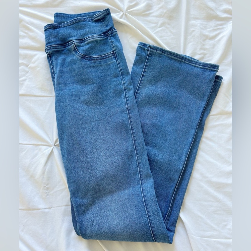 Classic Blue Women's Jeans